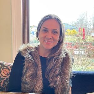 Meet your Posher, Karol